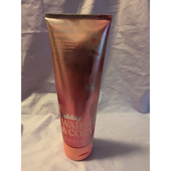 Pink Body Lotion Bubbly Warm & Cozy 236 Ml / 8 Fl Oz Vegan Victoria's Secret - Picture 1 of 2